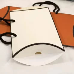 Gift Box - Simple One