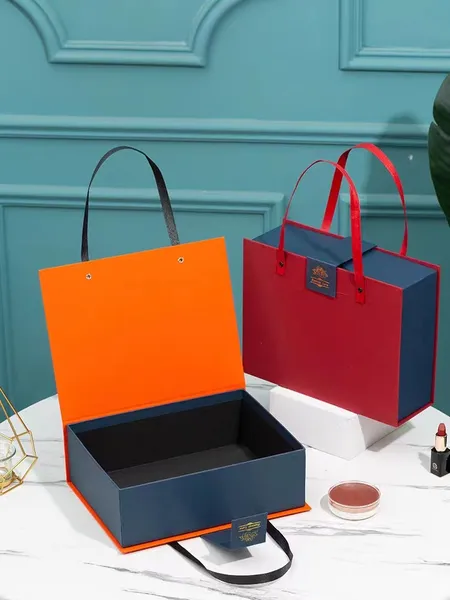 微信图片_20231106143952 Gift Box - Large one